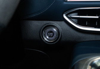 Подержанный автомобиль Voyah Free 2022 года (23 фото)