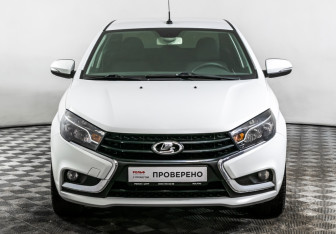Подержанный автомобиль LADA (ВАЗ) Vesta Sedan 2016 года (2 фото)