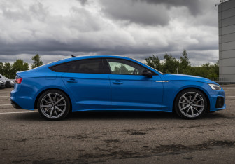 Подержанный автомобиль Audi A5 Liftback 2020 года (6 фото)