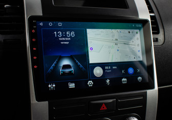 Подержанный автомобиль Nissan X-Trail 2013 года (15 фото)