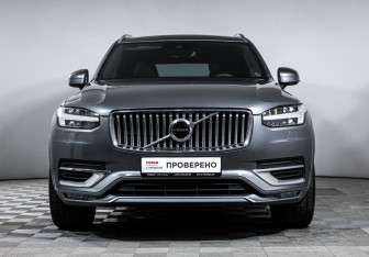 Подержанный автомобиль Volvo XC90 2019 года (2 фото)