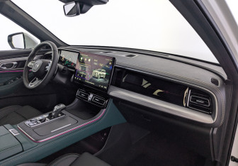 Новый GAC GS8 2025 (9 фото)