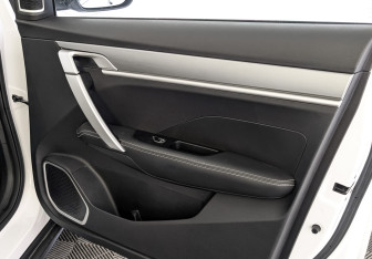 Подержанный автомобиль Geely Coolray 2023 года (24 фото)