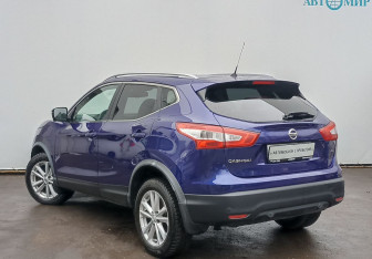 Подержанный автомобиль Nissan Qashqai 2016 года (7 фото)