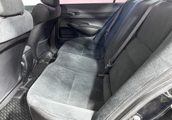 Подержанный автомобиль Honda Civic Sedan 2009 года (9 фото)