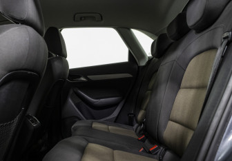 Подержанный автомобиль Audi Q3 2014 года (13 фото)