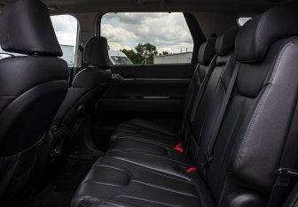 Подержанный автомобиль Hyundai Palisade 2021 года (14 фото)
