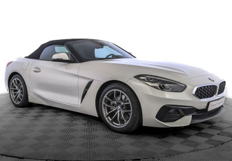 Подержанный автомобиль BMW Z4 Roadster 2019 года (3 фото)