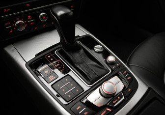 Подержанный автомобиль Audi A6 Sedan 2016 года (21 фото)