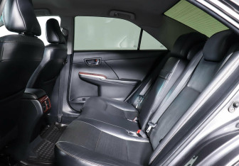 Подержанный автомобиль Toyota Camry Sedan 2014 года (17 фото)