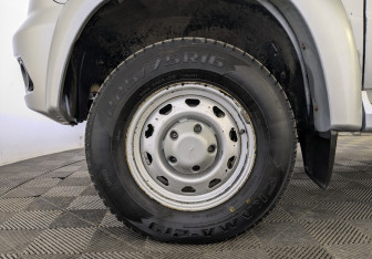 Подержанный автомобиль УАЗ Patriot 2021 года (13 фото)