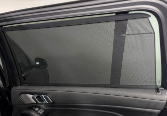 Подержанный автомобиль BMW X7 2019 года (29 фото)