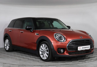 Подержанный автомобиль MINI Clubman Wagon 2020 года (3 фото)