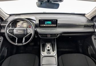 Подержанный автомобиль Haval Jolion 2022 года (14 фото)