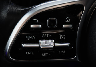 Подержанный автомобиль Mercedes-Benz GLC Coupe 2020 года (15 фото)