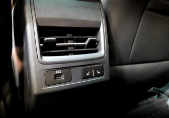 Подержанный автомобиль Omoda C5 2023 года (26 фото)