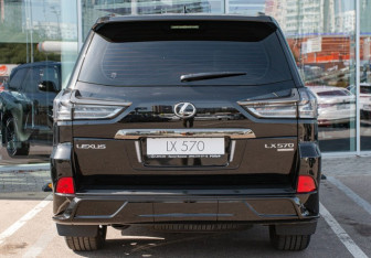 Новый Lexus LX 2025 (5 фото)