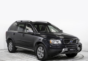 Подержанный автомобиль Volvo XC90 2011 года (3 фото)