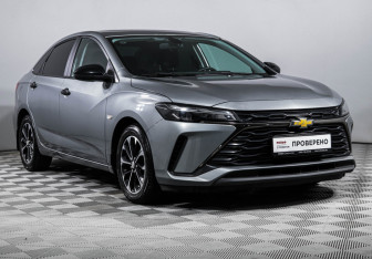 Подержанный автомобиль Chevrolet Monza 2023 года (3 фото)