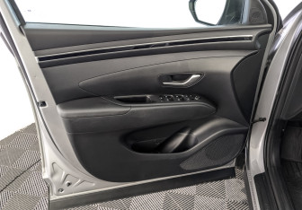 Подержанный автомобиль Hyundai Tucson 2021 года (19 фото)