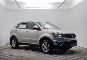Подержанный автомобиль SsangYong Actyon 2014 года (3 фото)