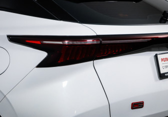 Подержанный автомобиль Omoda C5 2022 года (16 фото)