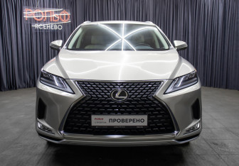 Подержанный автомобиль Lexus RX 2022 года (2 фото)