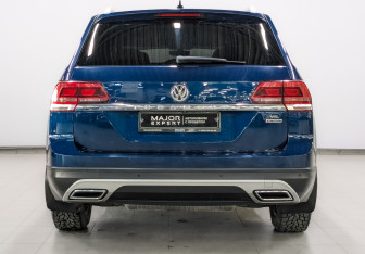 Подержанный автомобиль Volkswagen Teramont 2018 года (6 фото)