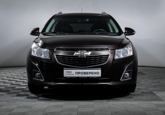 Подержанный автомобиль Chevrolet Cruze Wagon 2014 года (2 фото)
