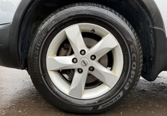 Подержанный автомобиль Nissan Qashqai 2011 года (9 фото)