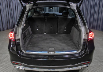 Подержанный автомобиль Mercedes-Benz GLE 2020 года (10 фото)