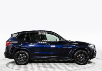 Подержанный автомобиль BMW X3 2018 года (3 фото)