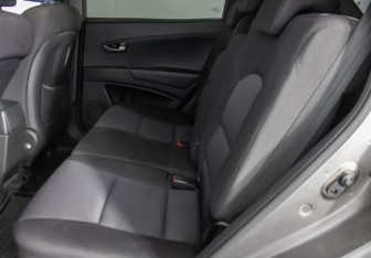 Подержанный автомобиль SsangYong Actyon 2013 года (11 фото)