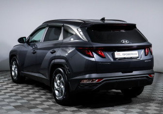 Подержанный автомобиль Hyundai Tucson 2021 года (7 фото)
