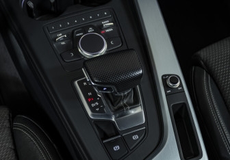Подержанный автомобиль Audi A5 Coupe 2018 года (19 фото)