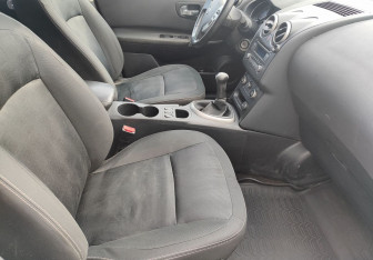 Подержанный автомобиль Nissan Qashqai 2011 года (9 фото)