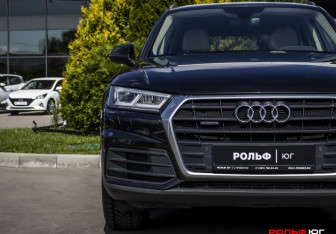 Подержанный автомобиль Audi Q5 2017 года (23 фото)