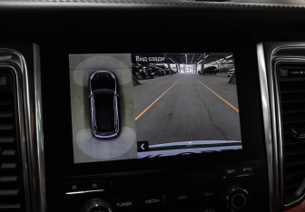 Подержанный автомобиль Porsche Macan 2017 года (20 фото)