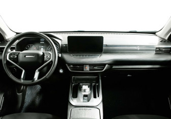 Подержанный автомобиль Haval Jolion 2023 года (9 фото)