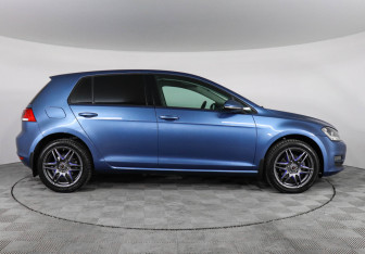 Подержанный автомобиль Volkswagen Golf Hatchback 2014 года (4 фото)