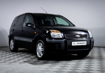 Подержанный автомобиль Ford Fusion 2006 года (3 фото)