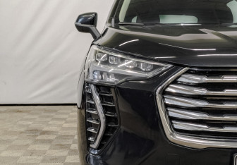 Подержанный автомобиль Haval Jolion 2023 года (17 фото)