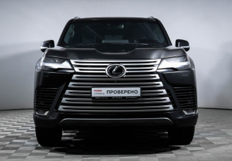 Подержанный автомобиль Lexus LX 2023 года (2 фото)