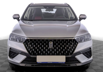 Новый FAW Bestune T77 2024 (5 фото)