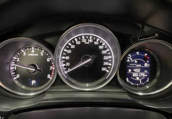 Подержанный автомобиль Mazda CX-5 2022 года (12 фото)