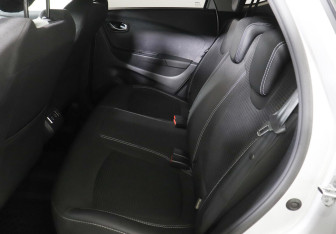 Подержанный автомобиль Renault Kaptur 2021 года (11 фото)