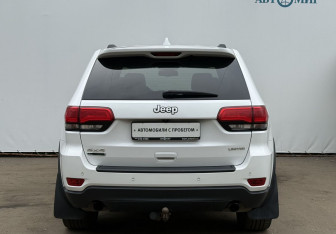 Подержанный автомобиль Jeep Grand Cherokee 2013 года (6 фото)
