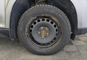 Подержанный автомобиль Skoda Yeti 2017 года (12 фото)