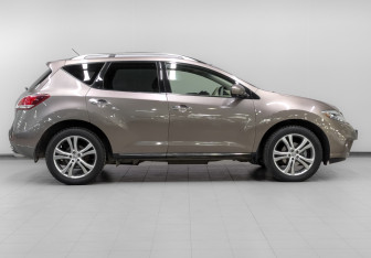Подержанный автомобиль Nissan Murano Suv 2013 года (4 фото)