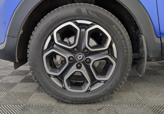 Подержанный автомобиль Renault Kaptur 2021 года (12 фото)